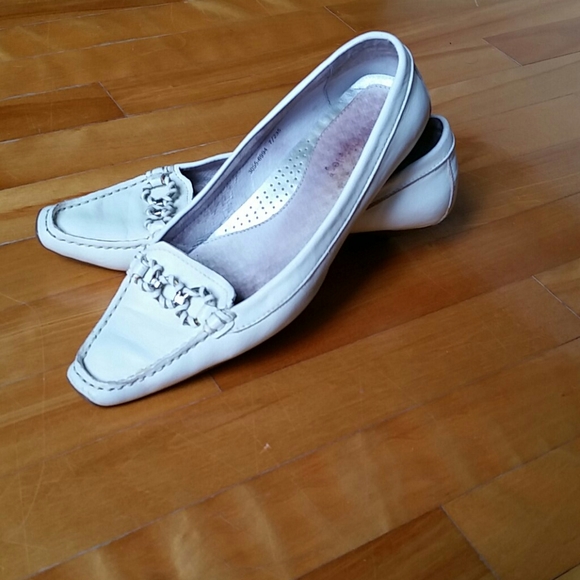 Hush Puppy Lether  white shoes size 7.5 - Picture 5 of 6